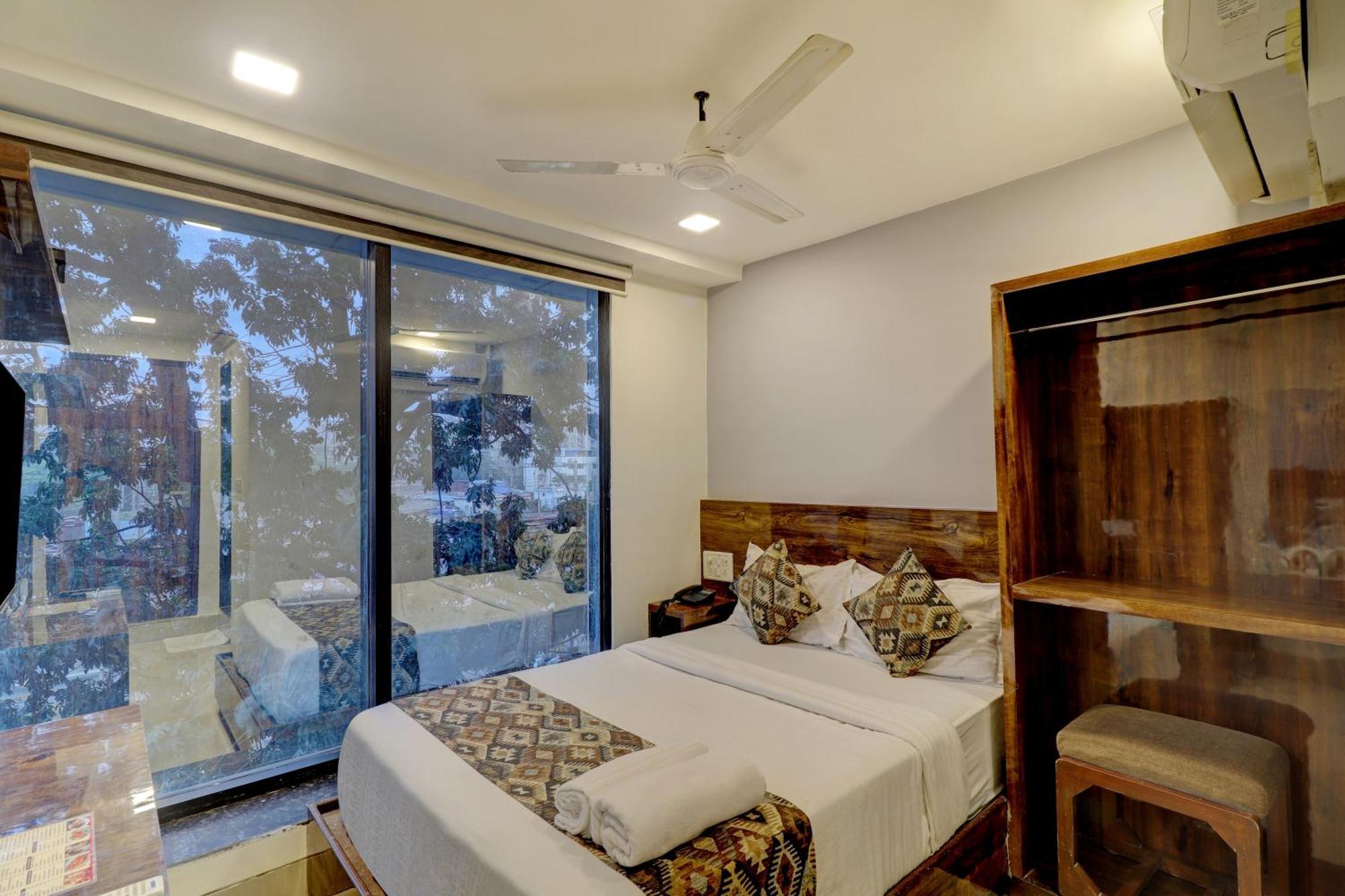 Hotel Merry Gold Mumbai Exterior photo