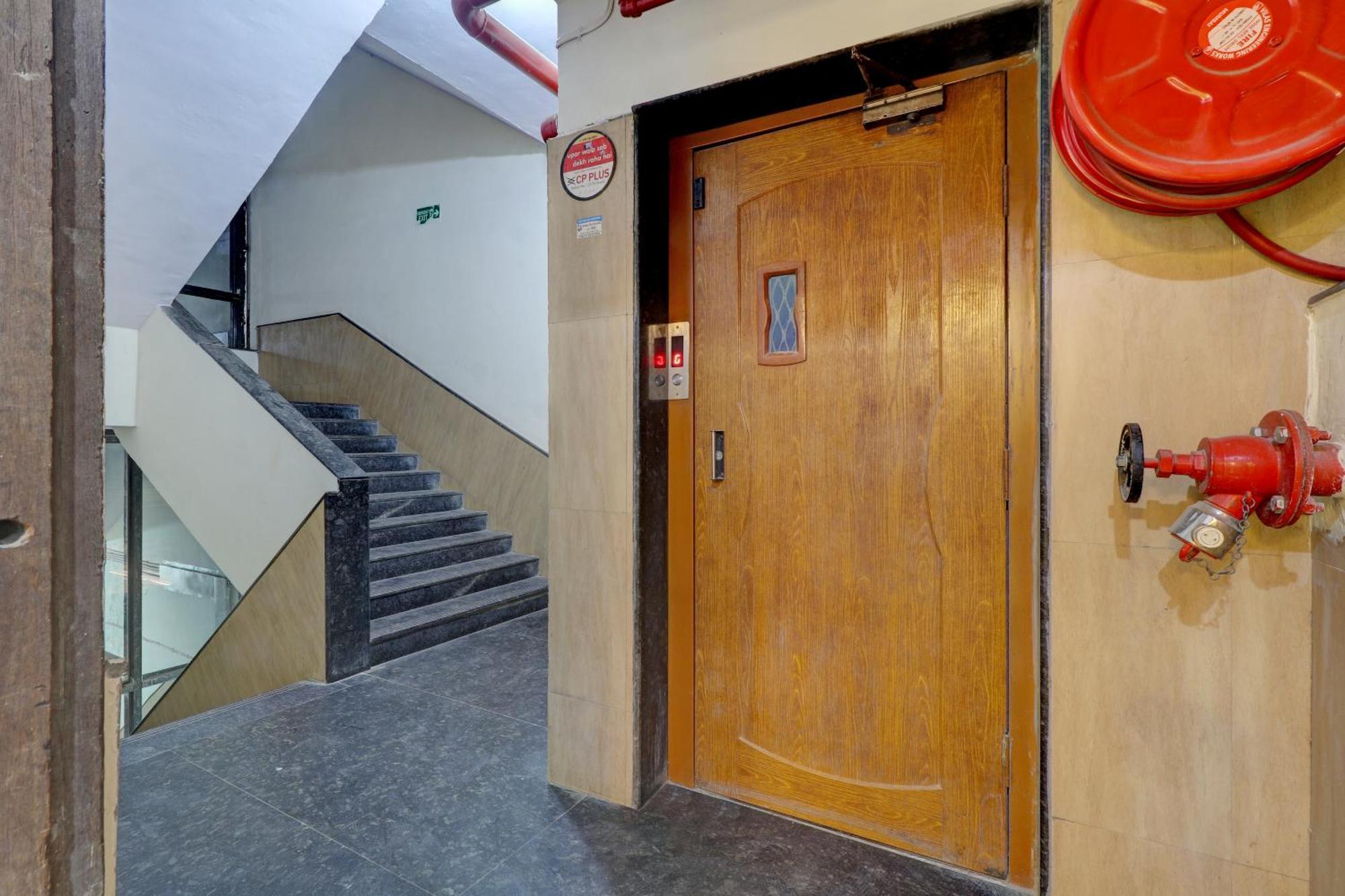 Hotel Merry Gold Mumbai Exterior photo